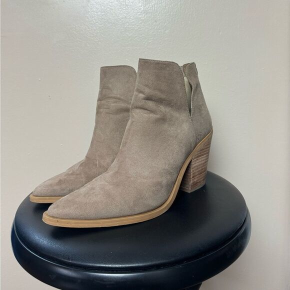 SALE! Brown Abound Callan Bootie Size 7.5 EUC - Picture 1 of 7